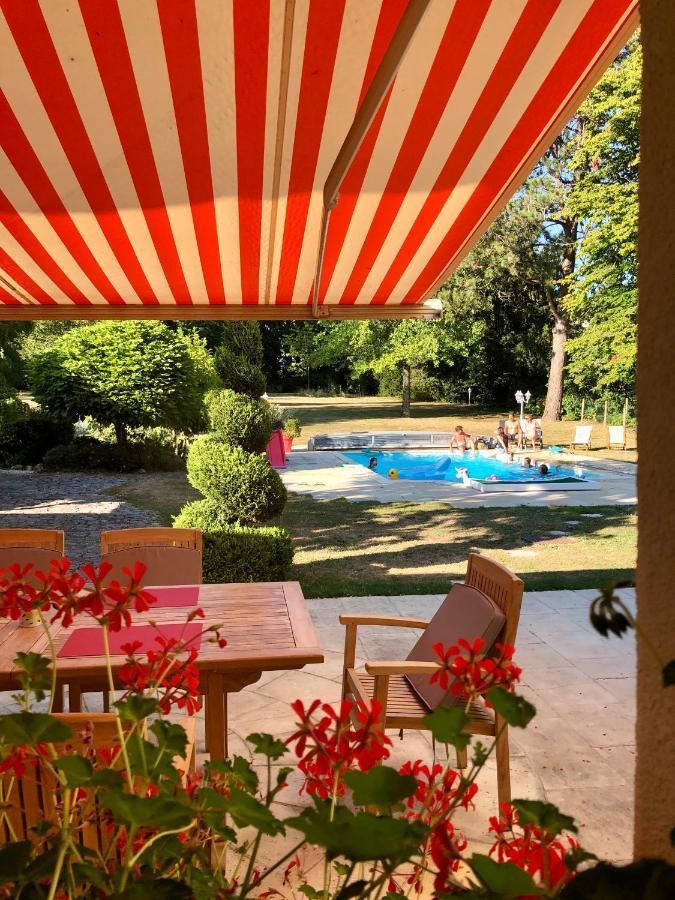 Le Jardin De Fresnes Bed & Breakfast Екстериор снимка